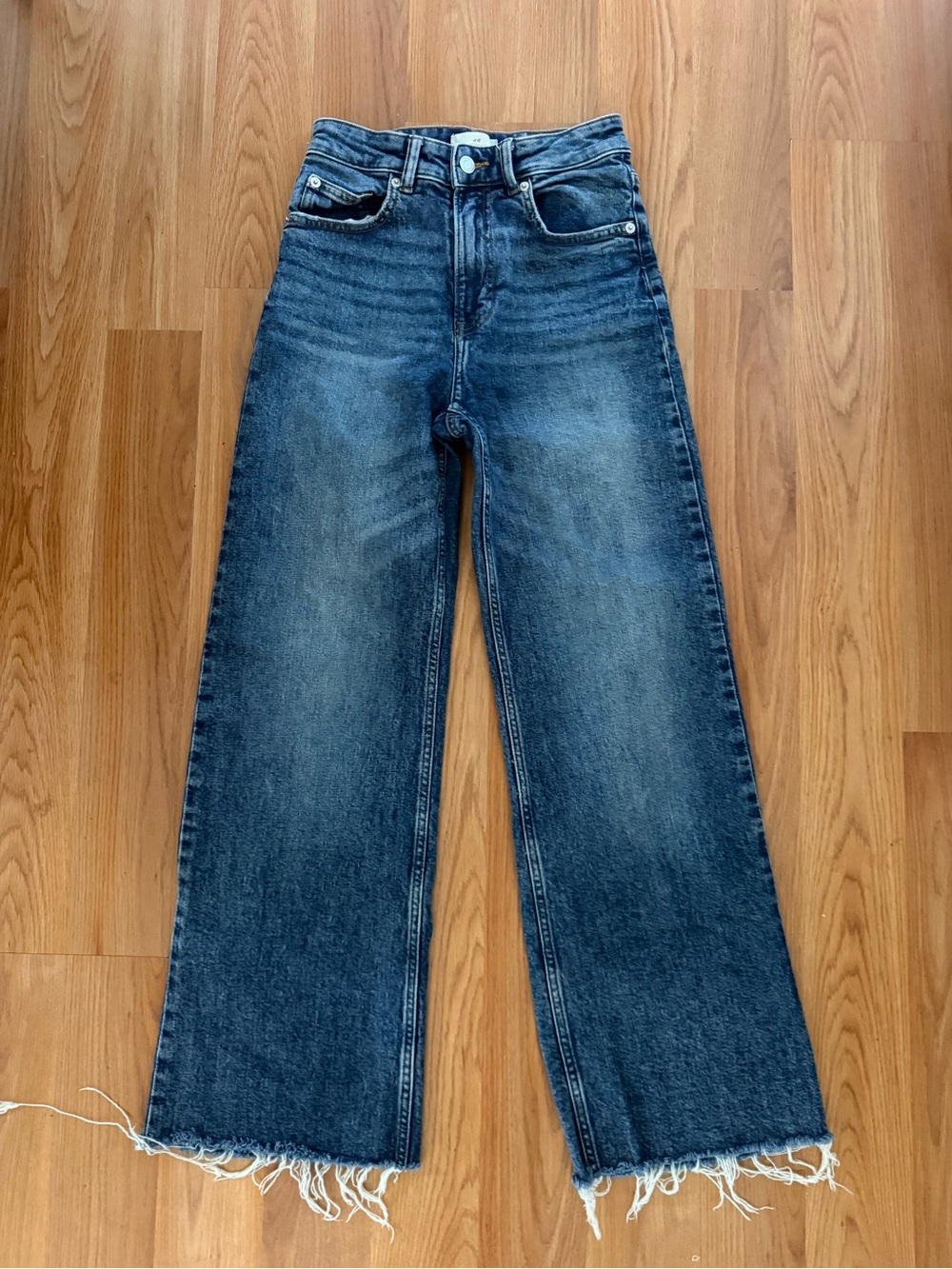 H&M Classic Wide-Leg women’s Jeans size 4